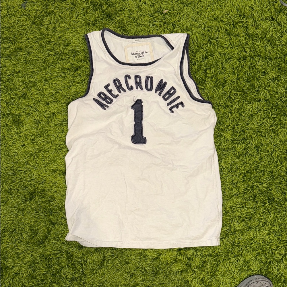 Abercrombie & Fitch White Top with Black Edging